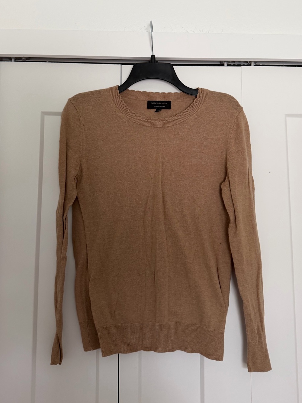 Banana Republic Camel Crewneck Sweater